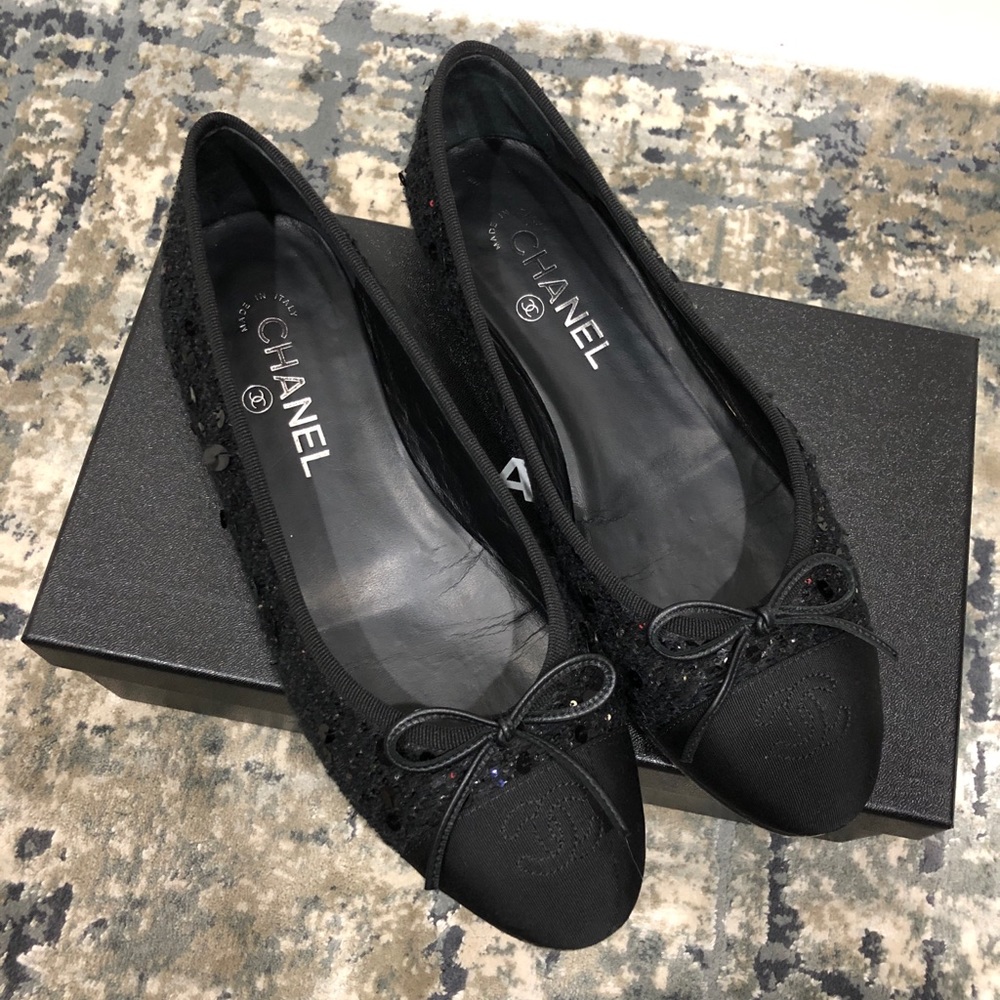 CHANEL Ballet Flats